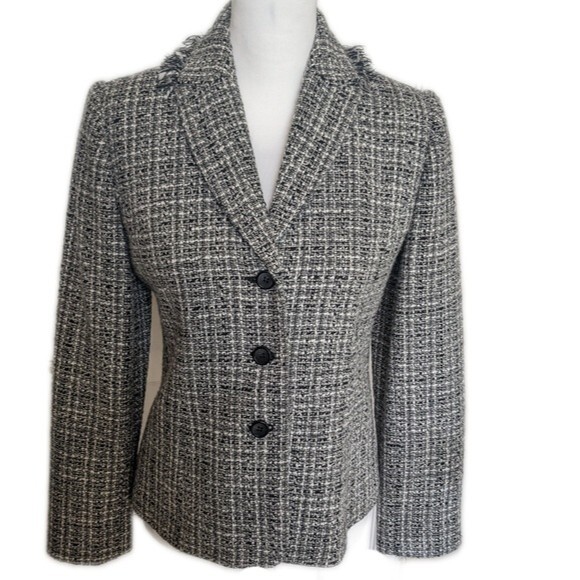Apostrophe wool blend black/white business suit - jacket & skirt - 6 petite - Picture 2 of 10